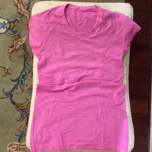 Pink lulu lemon shirt